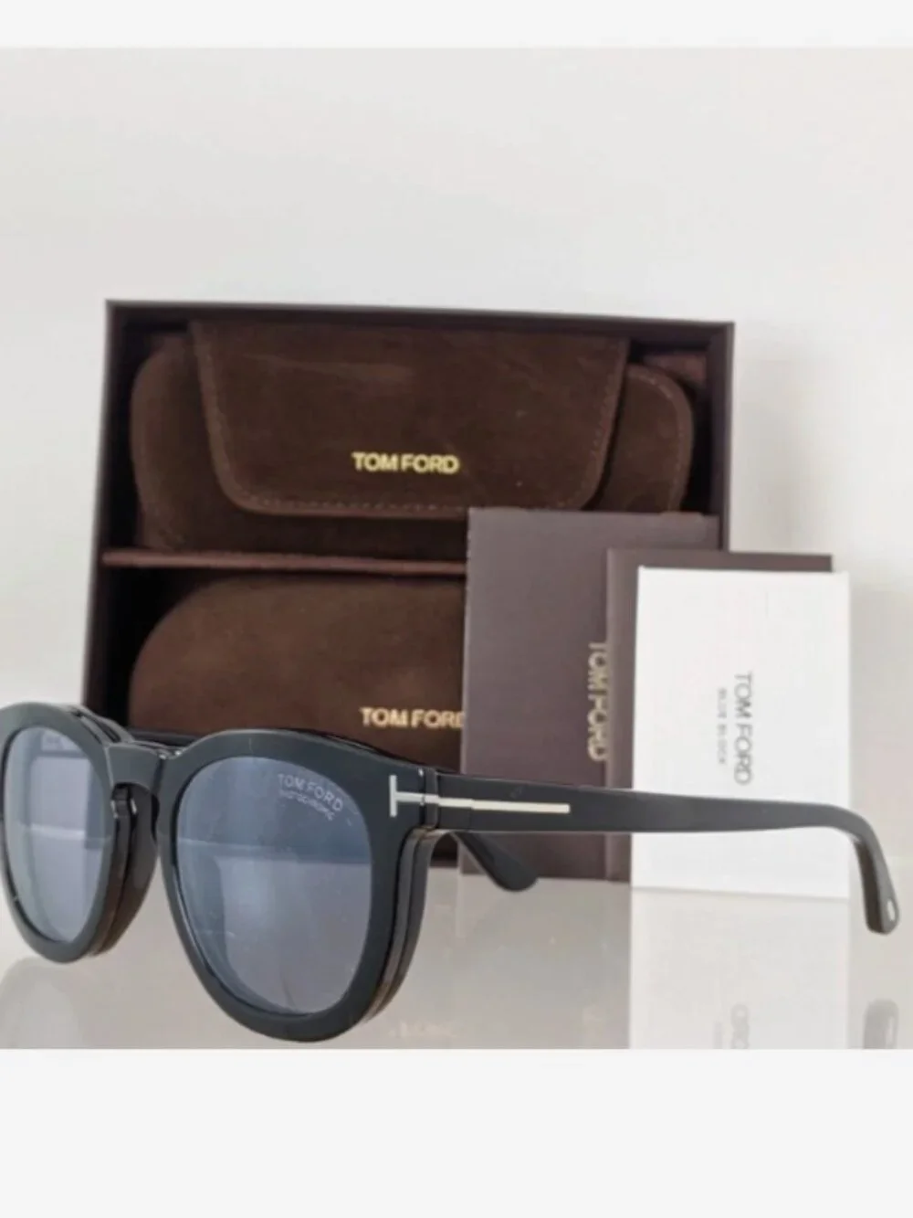 Authentic Tom Ford Eyeglasses 50mm Photochromic Clip On Unisex